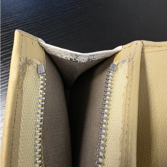 Jimmy Choo London Hanne Leather Cream Green Bifold Card Coin Wallet Silver Stars - Picture 11 of 15